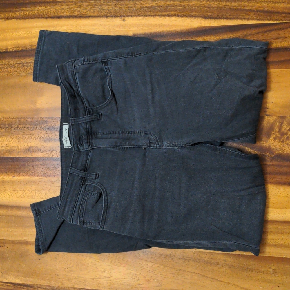 Madewell Curvy Roadtripper jeans in ashmont wash, size 28
